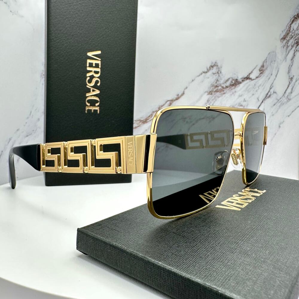 New VERSACE Sunglasses Gold Metal Greca Logo Rectangle Black Gray